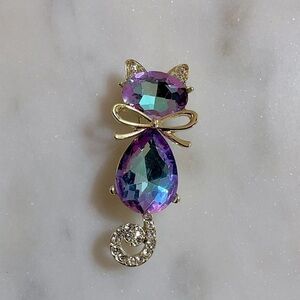 Cat Brooch